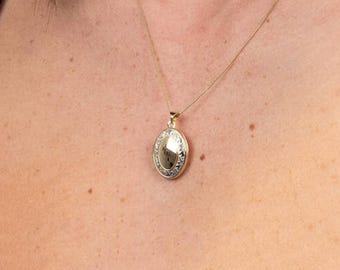 Personalised Solid 9ct Yellow Gold Family Locket