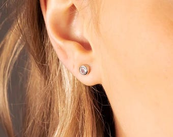 Sterling Silver April Birthstone Stud Earrings – 7mm