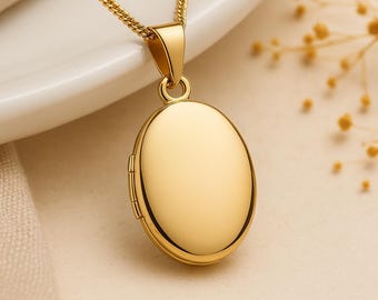 Personalised Solid 9ct Gold Plain Oval Locket