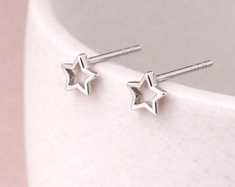 Sterling Silver Cut Out Star Stud Earrings – 5mm