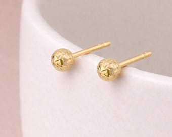 Solid 9ct Gold Diamond Cut Micro Ball Stud Earrings – 4mm