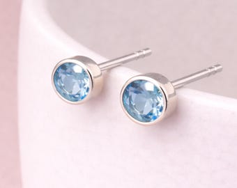 Sterling Silver March Birthstone Stud Earrings – 7mm