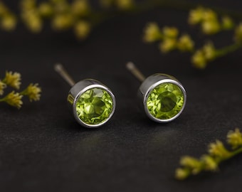 Sterling Silver Peridot Stud Earrings