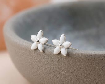 Tiny White Daisy Stud Earrings in Sterling Silver