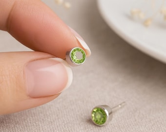 Sterling Silver Peridot Stud Earrings: August Birthstone – 5mm