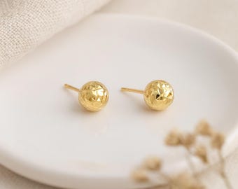9ct Yellow Gold Ball Stud Earrings – 4mm, Solid Gold, Everyday Jewellery