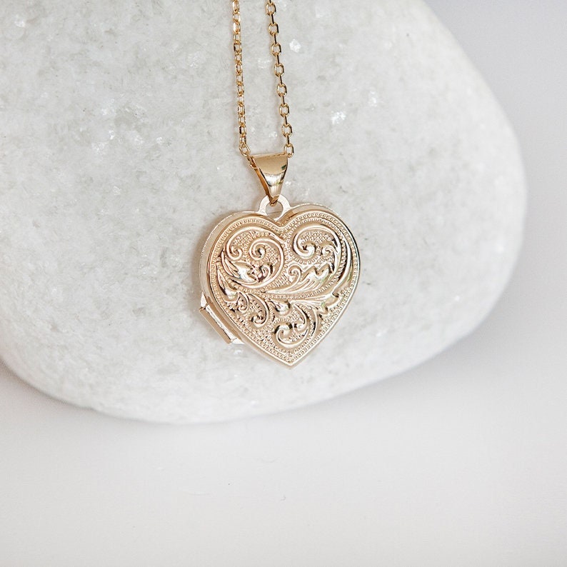 Personalised 9ct Gold Engraved Love You 