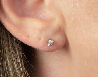 Mini 9ct White Gold Diamond Star Stud Earrings