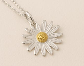 Personalised Sterling Silver April Daisy Birth Flower Necklace