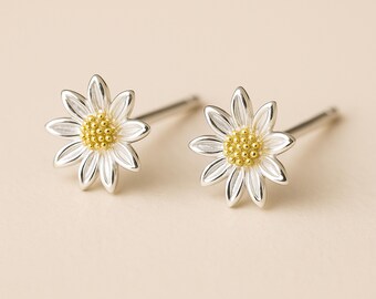 Sterling Silver and Yellow Gold Daisy Flower Stud Earrings