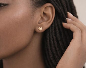 Gold Plated Sterling Silver Sunburst Heart Stud Earrings – 7mm