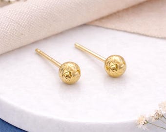 Solid 9ct Gold Diamond Cut Ball Stud Earrings – 7mm
