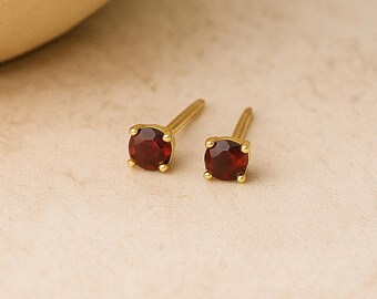 Solid 9ct Gold January Garnet Birthstone Stud Earrings