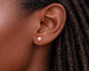 Sterling Silver Pink Freshwater Pearl Stud Earrings – 5mm