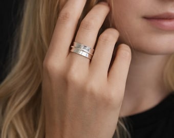 Personalised Sterling Silver Single Spinner Ring – 8mm