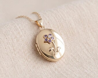 Forget Me Not Photo Locket Necklace in Solid 9ct Gold