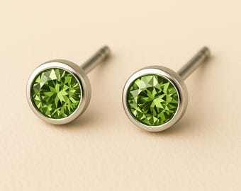 Sterling Silver August Peridot Birthstone Stud Earrings