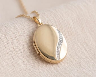 Large Personalised Diamond Photo Locket Necklace in Solid 9ct Gold