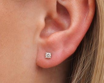 Sterling Silver Moissanite Diamond Stud Earrings – 4mm, 5mm, 6mm, 7mm