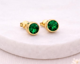 Gold Plated Sterling Silver May Emerald Birthstone Stud Earrings – 7mm