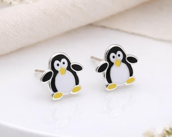Sterling Silver Penguin Stud Earrings – 10mm