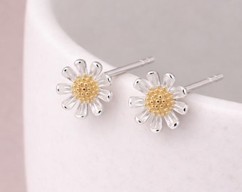 Sterling Silver And Gold Daisy Stud Earrings – 10mm