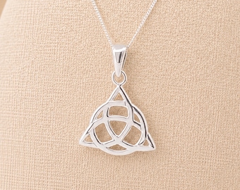 Personalised Sterling Silver Celtic Triquetra Trinity Knot Pendant Necklace