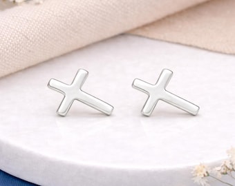 Sterling Silver Cross Stud Earrings – 9mm x 7mm