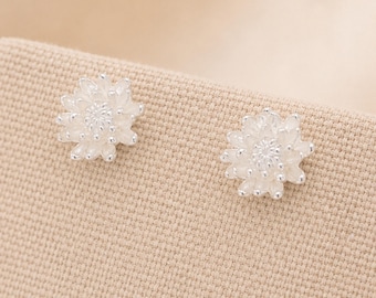 8mm Sterling Silver Chrysanthemum Flower Stud Earrings