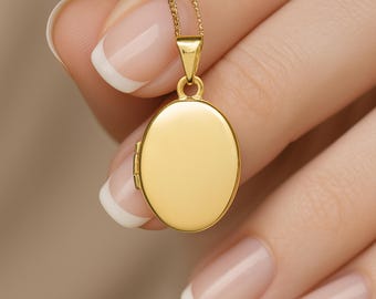 Personalised Solid 9ct Gold Plain Oval Locket
