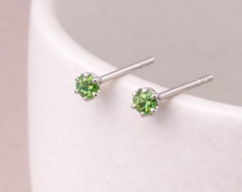Sterling Silver Peridot Micro Stud Earrings – 3mm
