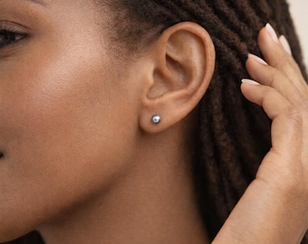 Sterling Silver Grey Freshwater Pearl Micro Stud Earrings – 3mm