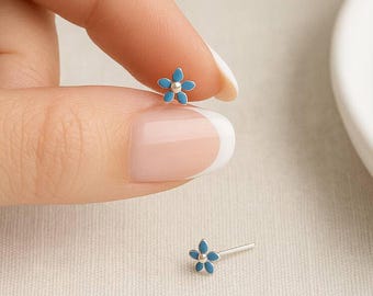 Sterling Silver Blue Forget Me Not Micro Stud Earrings – 4mm