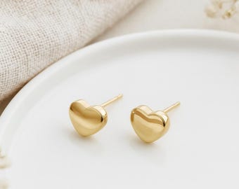 9ct Yellow Gold Heart Stud Earrings – Solid Gold, Dainty Everyday Jewellery