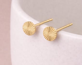 Gold Plated Sterling Silver Sunburst Circle Disc Stud Earrings – 5mm