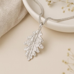 Sterling Silver Oak Leaf Pendant Necklace: Woodland Jewelry