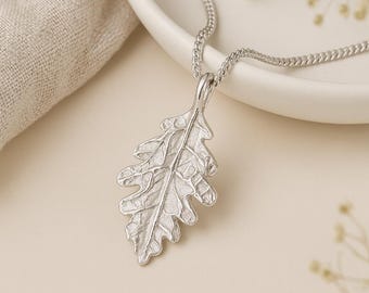 Oak Leaf Pendant Necklace • Personalised Sterling Silver Charm • Woodland Jewellery • Dainty Leaf Necklace • Autumn Gift for Her •