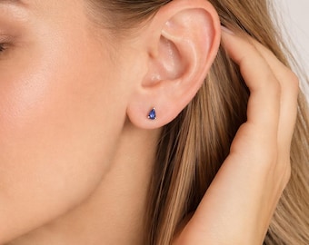 Sterling Silver September Sapphire Birthstone Stud Earrings – 6mm x 4mm