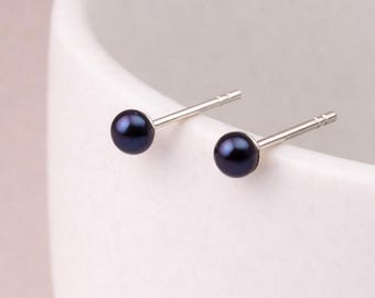 Sterling Silver Black Freshwater Pearl Micro Stud Earrings – 3mm