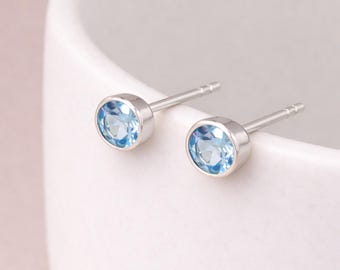 Sterling Silver March Birthstone Stud Earrings – 7mm