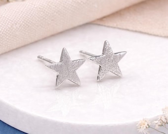 Sterling Silver Textured Star Stud Earrings – 8mm