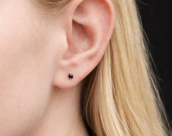 Sterling Silver Onyx Micro Stud Earrings – 3mm