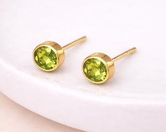 Gold Plated Sterling Silver August Peridot Birthstone Stud Earrings – 7mm