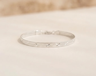 Flat Triple Herringbone Star Bracelet in Sterling Silver