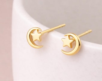 Gold Plated Sterling Silver Moon and Star Stud Earrings – 6mm