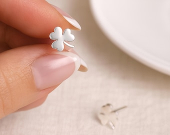 Sterling Silver Lucky Clover Stud Earrings – 7mm