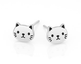 Sterling Silver Cat Stud Earrings – 8mm