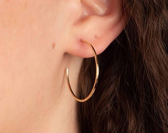 Medium 9ct Gold Hoop Earrings