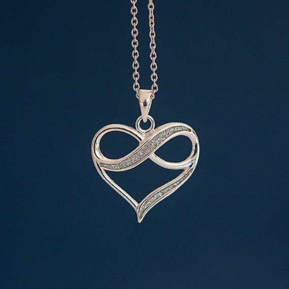 Infinity Heart Necklace in Sterling Silver Eternity Heart Pendant