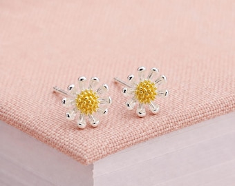 10mm Sterling Silver Daisy Stud Earrings